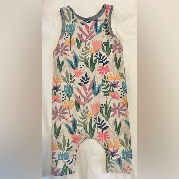 Rags to Raches floral romper - Picture 2 of 3